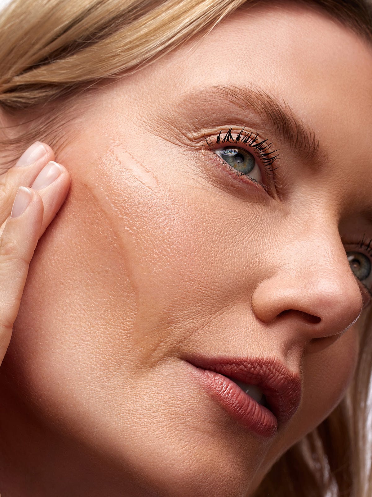 Needle-less Serum - Image 5